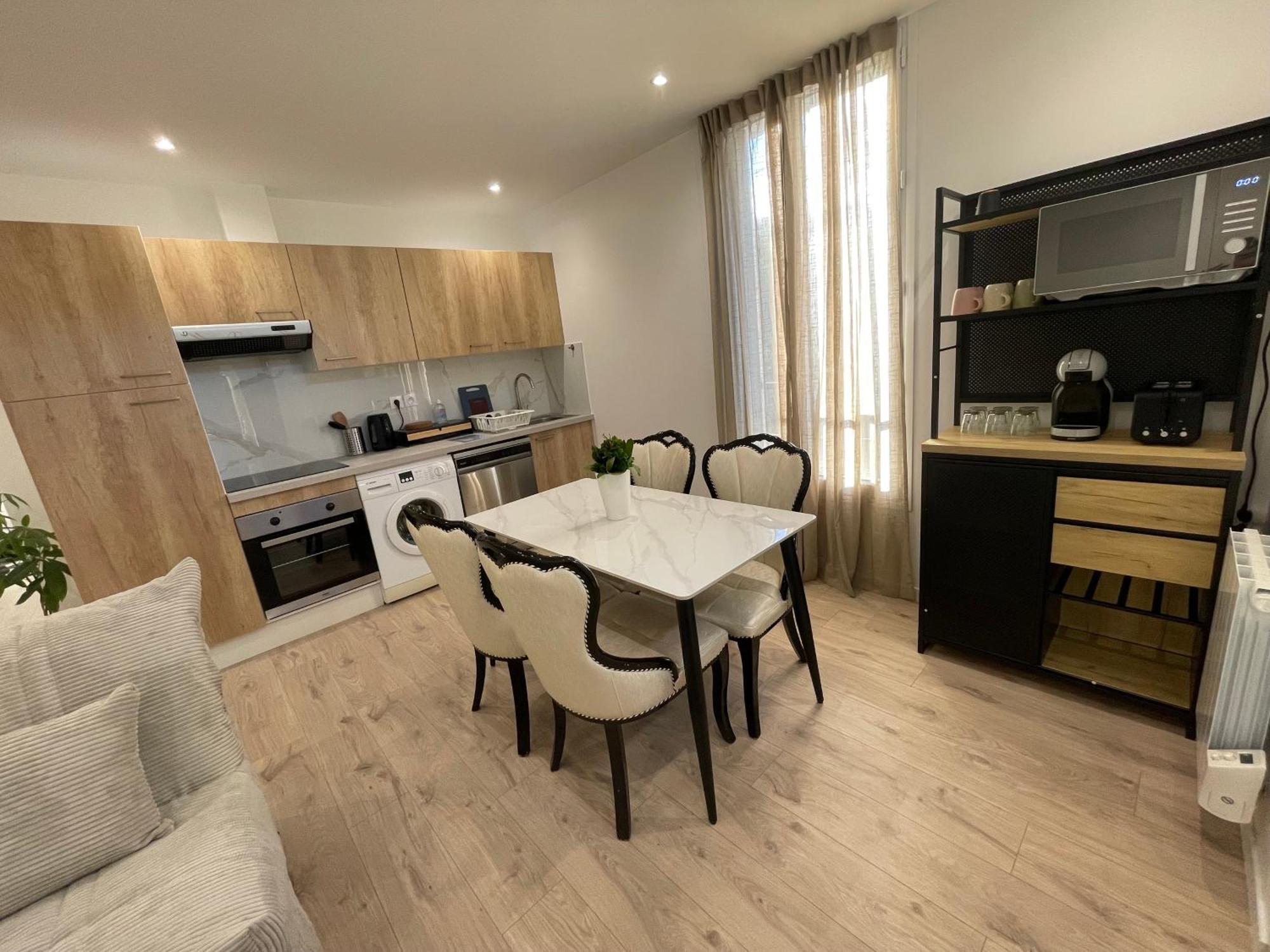 Appartement Avec Terrasse Et Ciel Etoile ! Noisy-le-Sec Esterno foto