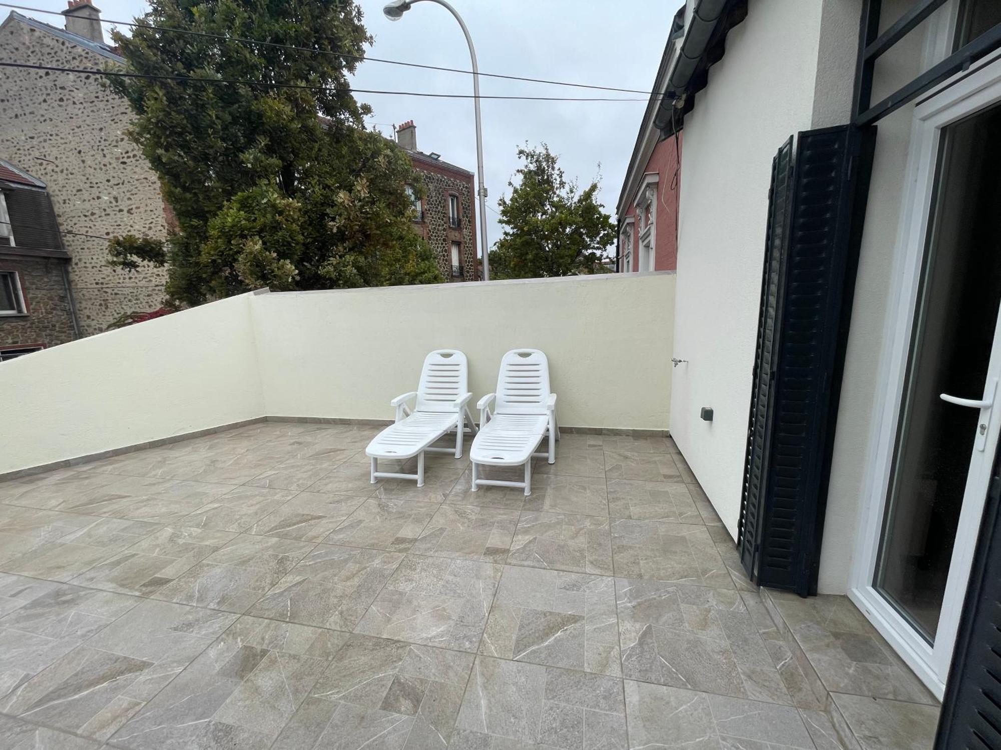 Appartement Avec Terrasse Et Ciel Etoile ! Noisy-le-Sec Esterno foto